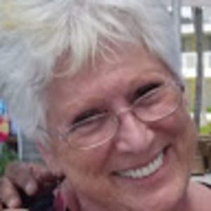 Meet your Posher, Laraine